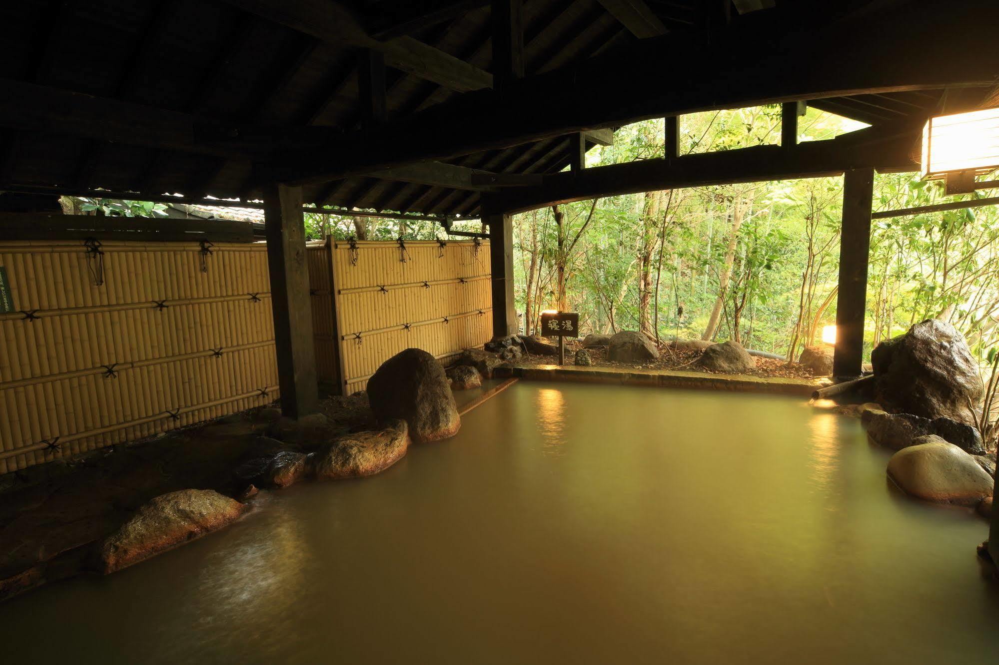 Ryokan Wakaba Minamioguni Exteriör bild